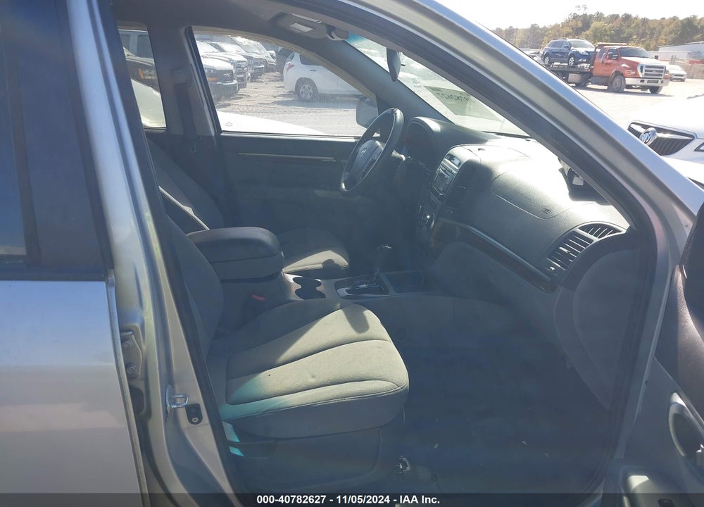 2010 HYUNDAI SANTA FE GLS VIN: 5NMSG3AB9AH410321