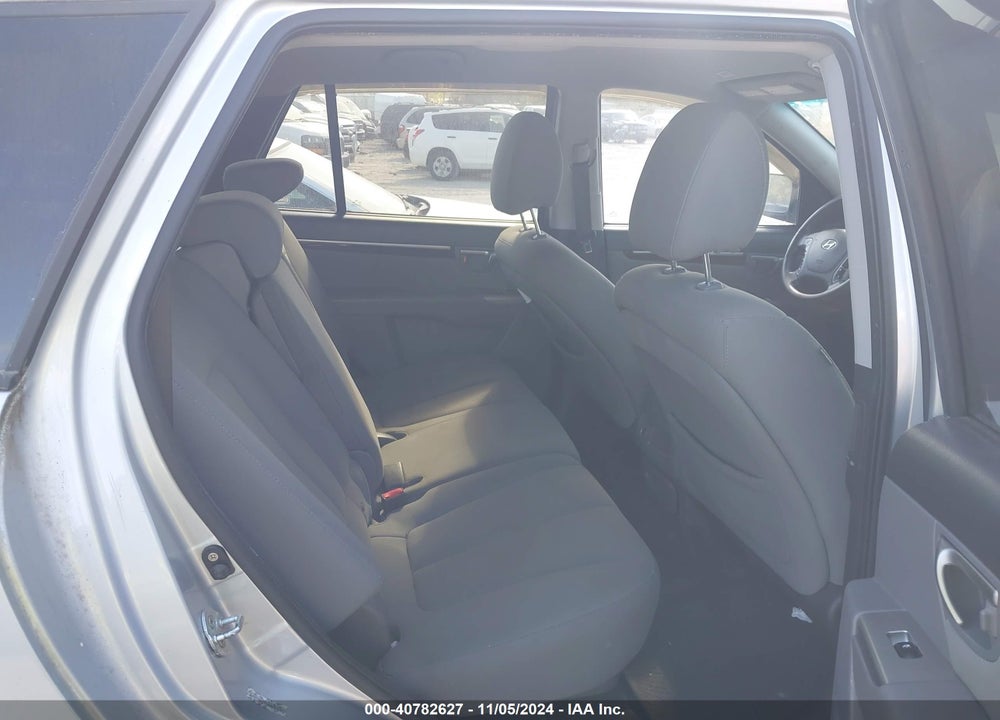 2010 HYUNDAI SANTA FE GLS VIN: 5NMSG3AB9AH410321