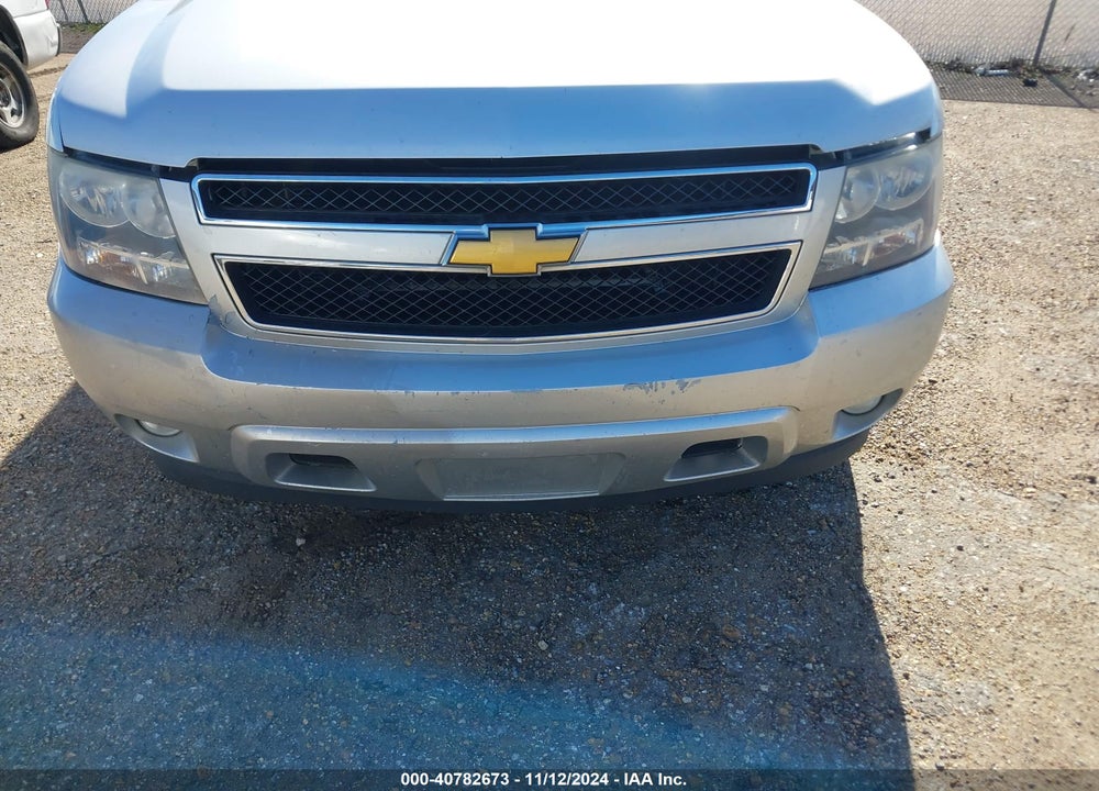 2012 CHEVROLET SUBURBAN 1500 LT VIN: 1GNSCJE09CR144992