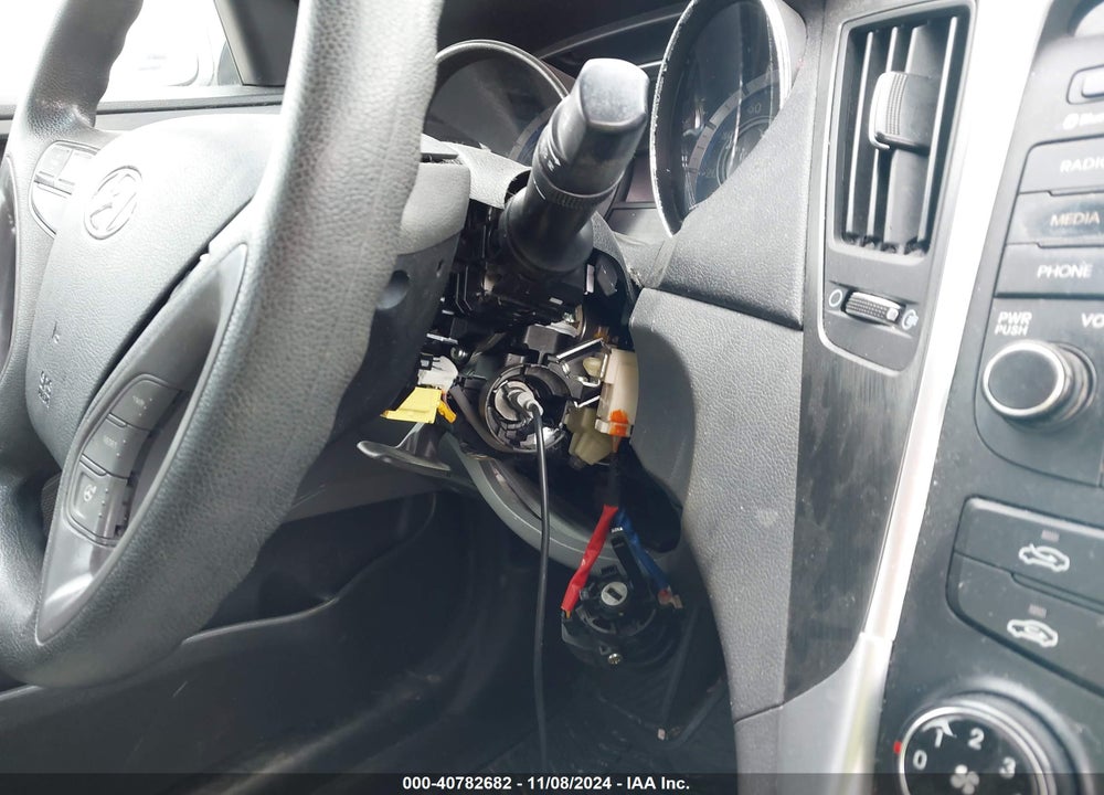 2014 HYUNDAI SONATA GLS VIN: 5NPEB4AC6EH933086