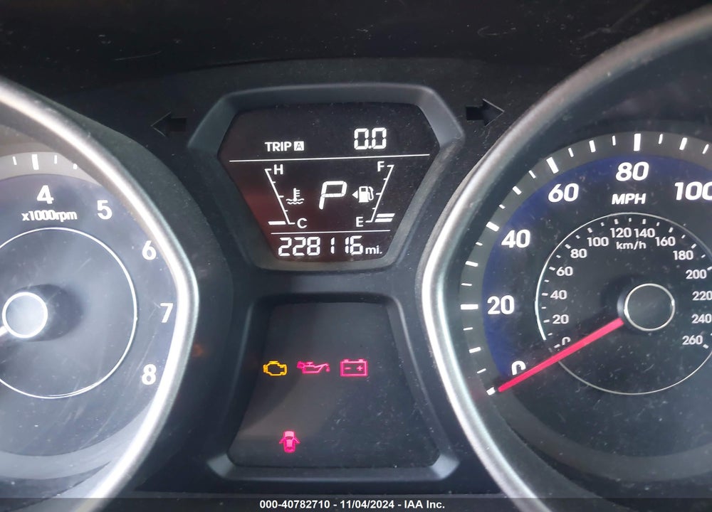 2014 HYUNDAI ELANTRA SE VIN: 5NPDH4AE0EH525470