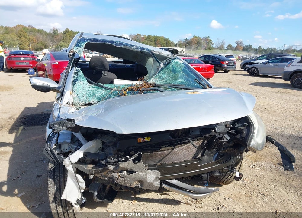 2016 HYUNDAI ELANTRA VIN: KMHDH4AE3GU588552