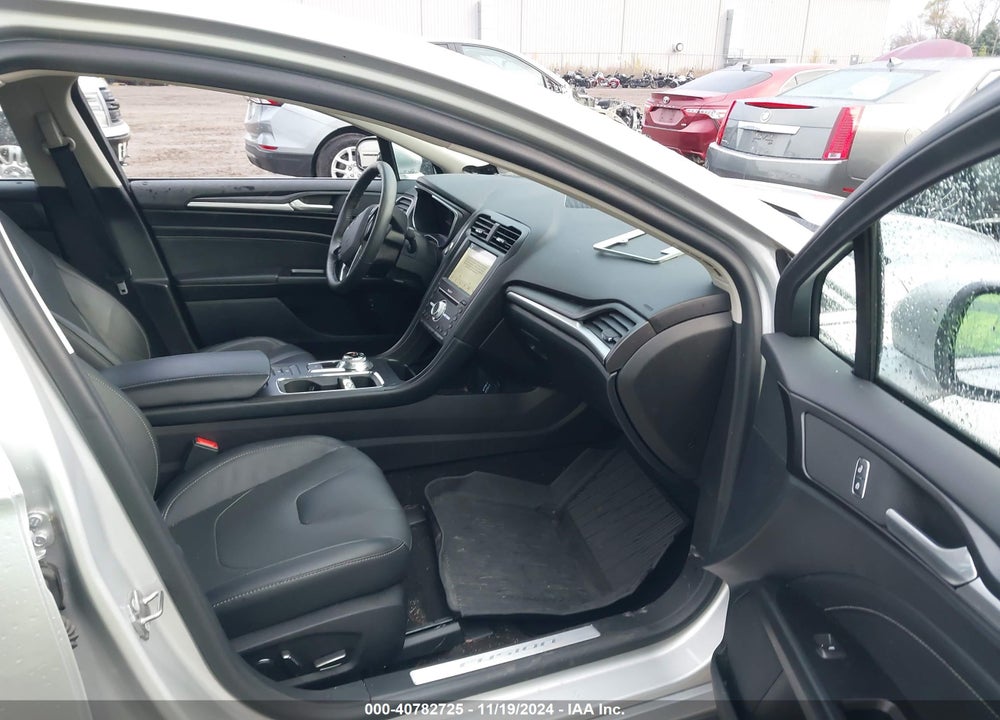 2019 FORD FUSION HYBRID TITANIUM VIN: 3FA6P0RU2KR197449
