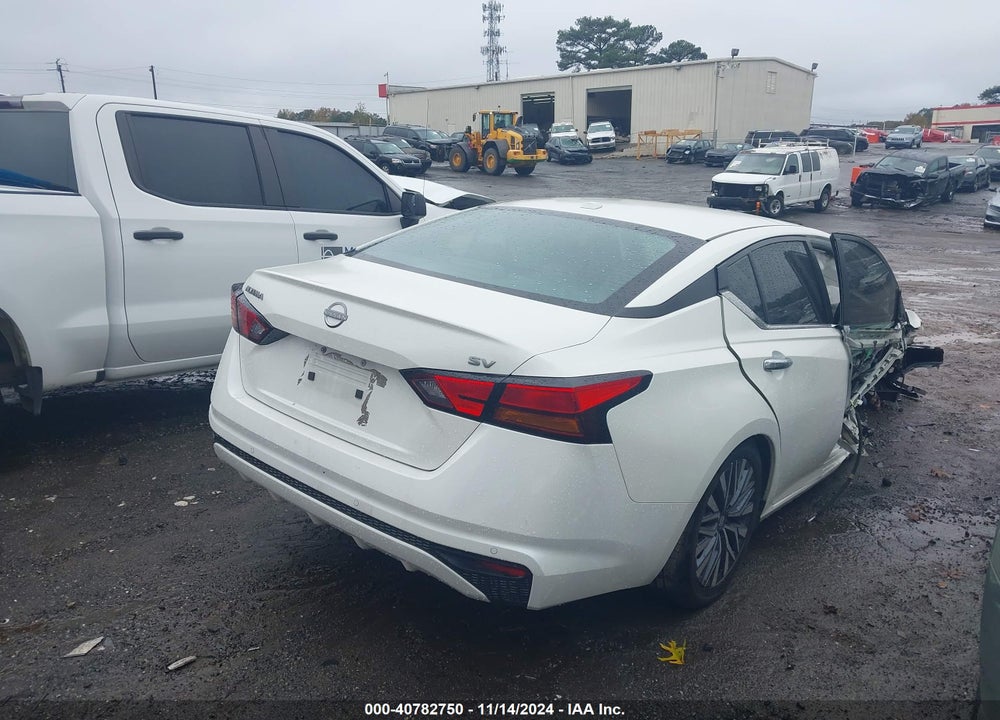 2023 NISSAN ALTIMA SV FWD VIN: 1N4BL4DV1PN383172