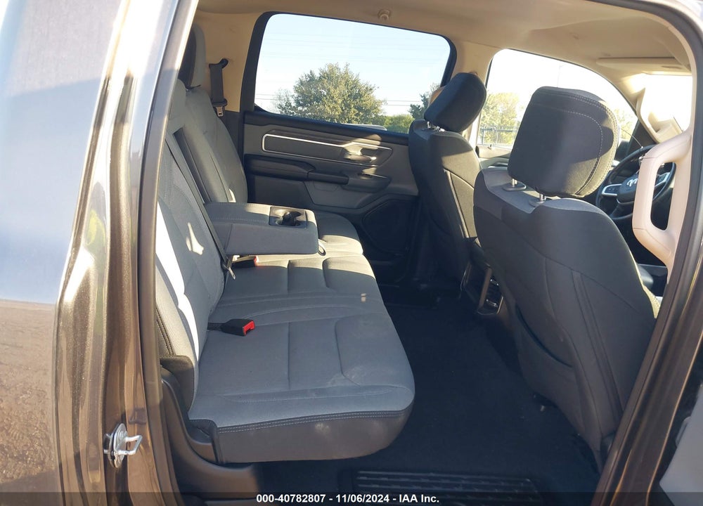 2019 RAM 1500 BIG HORN/LONE STAR 4X4 5'7 BOX VIN: 1C6SRFFT2KN512701
