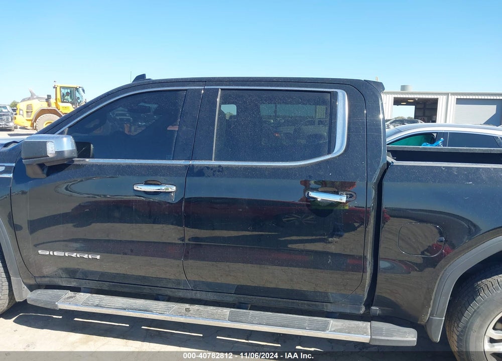 2019 GMC SIERRA 1500 SLT VIN: 3GTP8DED6KG102475