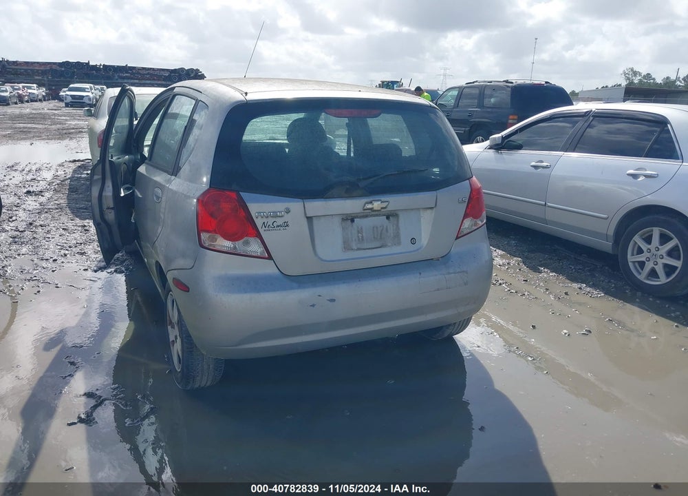2007 CHEVROLET AVEO 5 LS VIN: KL1TD66667B700644