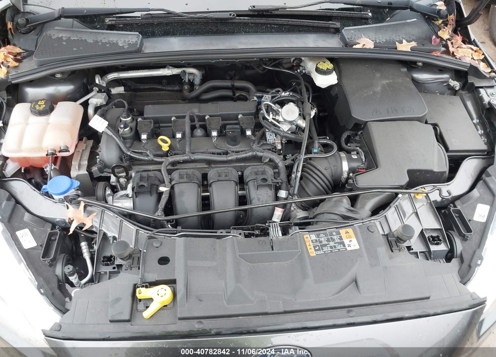 2017 FORD FOCUS SE VIN: 1FADP3F26HL315506