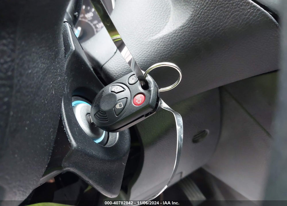 2017 FORD FOCUS SE VIN: 1FADP3F26HL315506