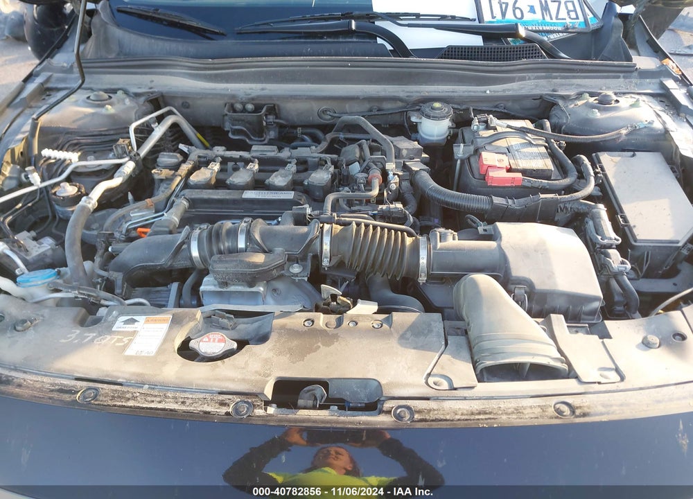 2018 HONDA ACCORD VIN: 1HGCV1F19JA196263