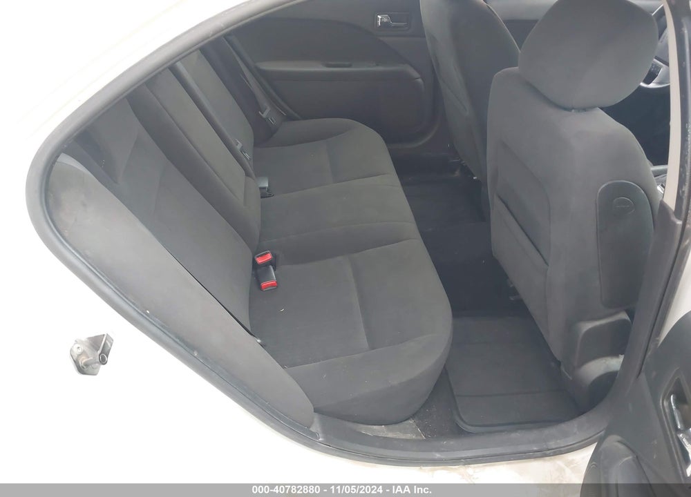 2008 MERCURY MILAN V6 VIN: 3MEHM01148R612632