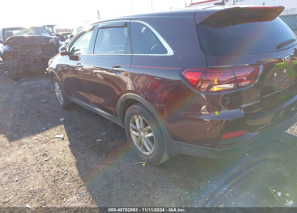 2019 KIA SORENTO 2.4L LX VIN: 5XYPG4A3XKG438693