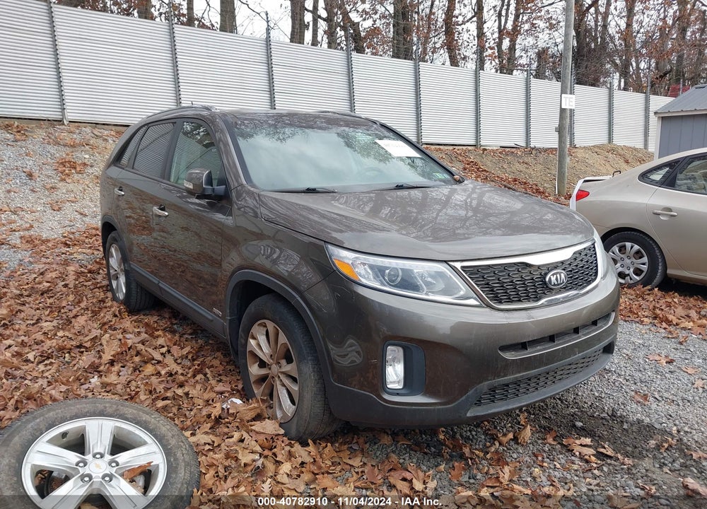 2014 KIA SORENTO EX V6 VIN: 5XYKUDA77EG497811