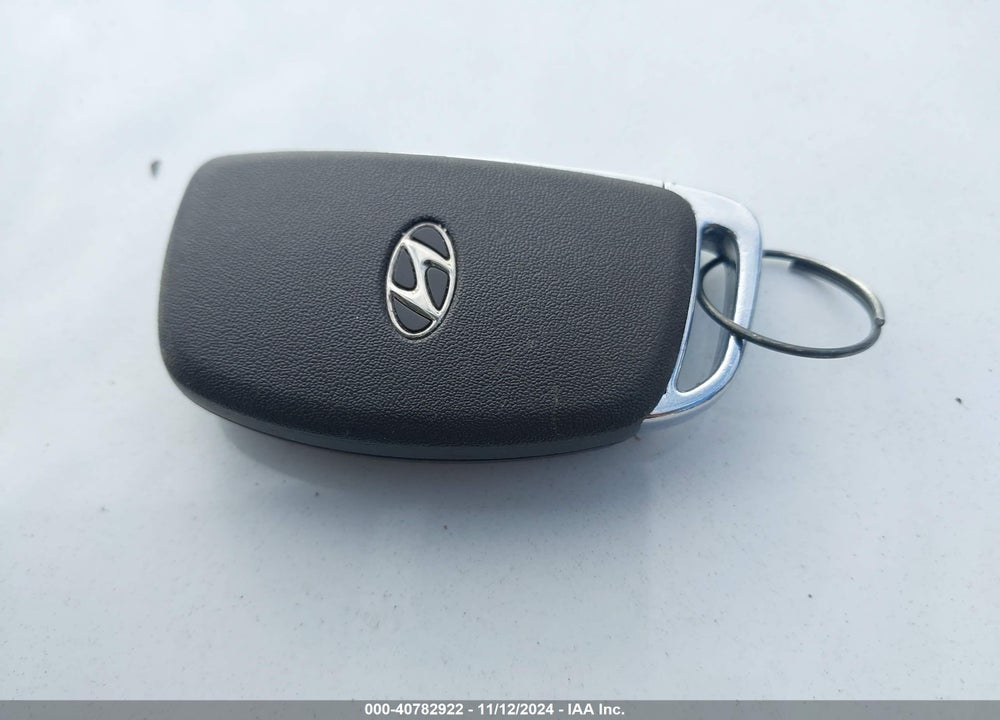 2020 HYUNDAI TUCSON VALUE VIN: KM8J3CA4XLU256234