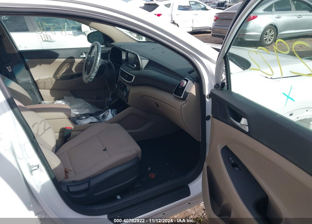 2020 HYUNDAI TUCSON VALUE VIN: KM8J3CA4XLU256234