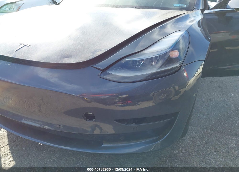 2022 TESLA MODEL 3 REAR-WHEEL DRIVE VIN: 5YJ3E1EA6NF190000