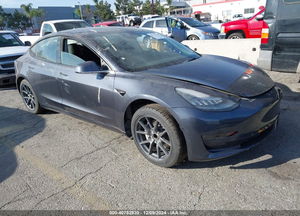 2022 TESLA MODEL 3 REAR-WHEEL DRIVE VIN: 5YJ3E1EA6NF190000
