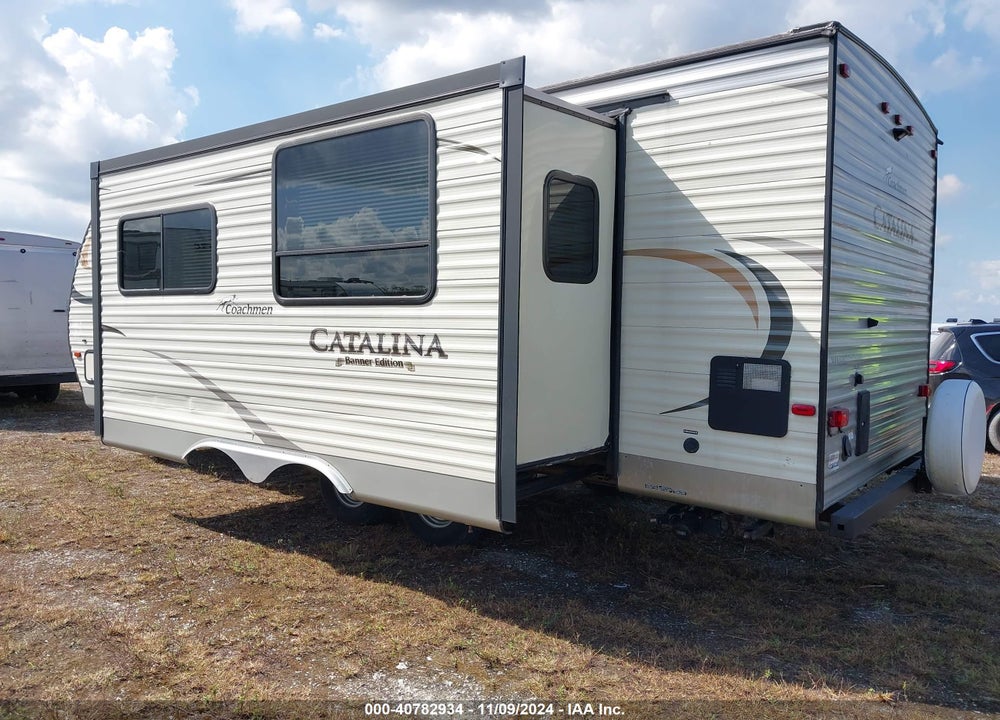 2015 COACHMEN CATALINA TRAVEL TRAILER VIN: 5ZT2CANB1FA021568