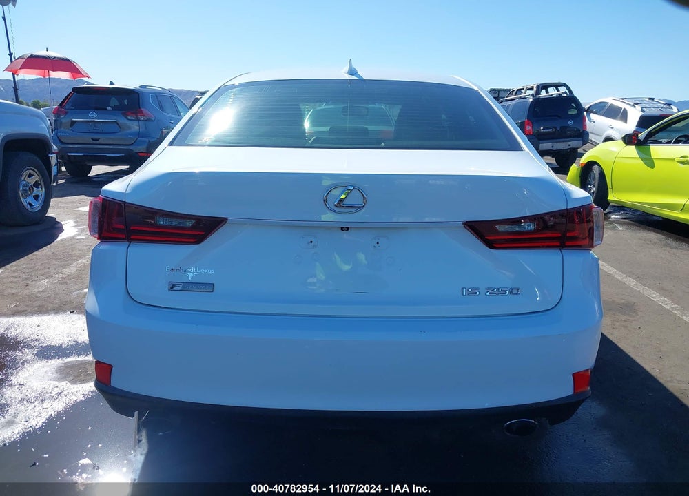 2015 LEXUS IS 250 VIN: JTHBF1D20F5082170