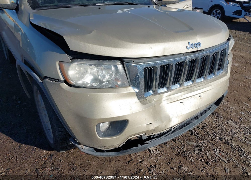 2011 JEEP GRAND CHEROKEE LAREDO VIN: 1J4RR4GG8BC585963