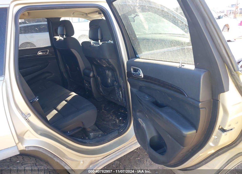 2011 JEEP GRAND CHEROKEE LAREDO VIN: 1J4RR4GG8BC585963