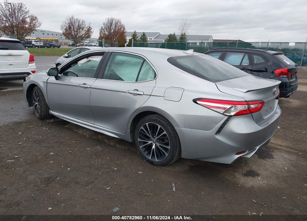 2020 TOYOTA CAMRY SE VIN: 4T1G11AK5LU941633