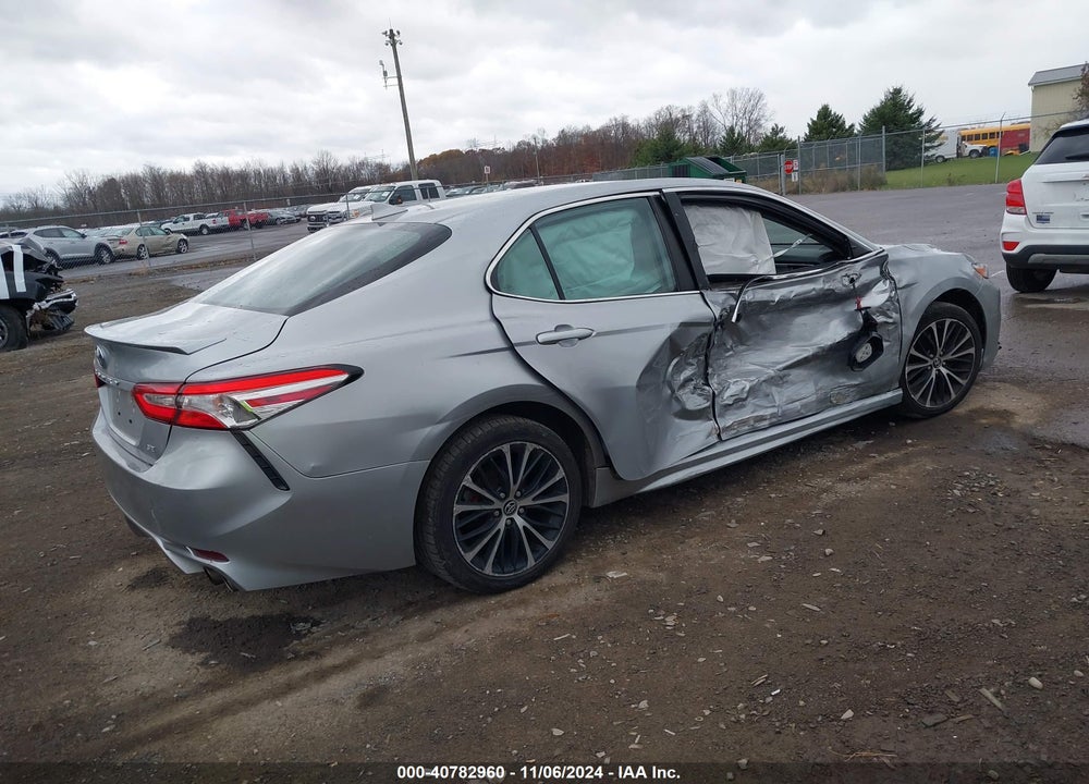 2020 TOYOTA CAMRY SE VIN: 4T1G11AK5LU941633