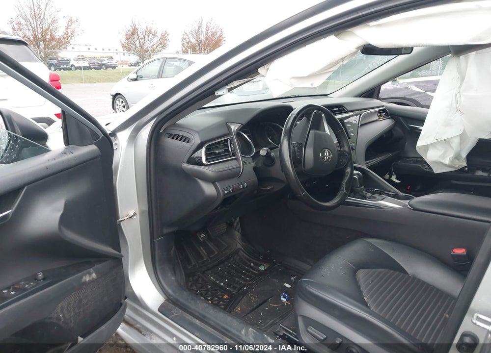 2020 TOYOTA CAMRY SE VIN: 4T1G11AK5LU941633