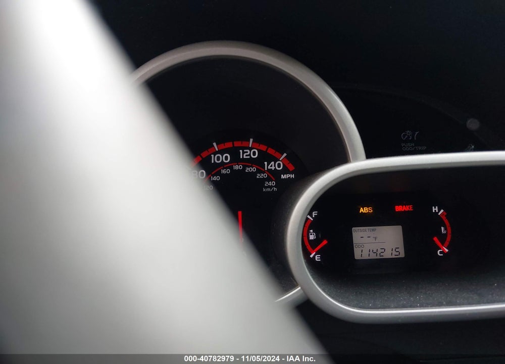 2010 PONTIAC VIBE VIN: 5Y2SP6E09AZ400653