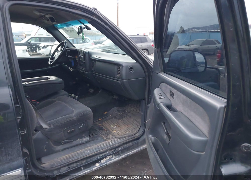 2001 CHEVROLET SILVERADO 1500HD LS VIN: 1GCGK13U11F159511