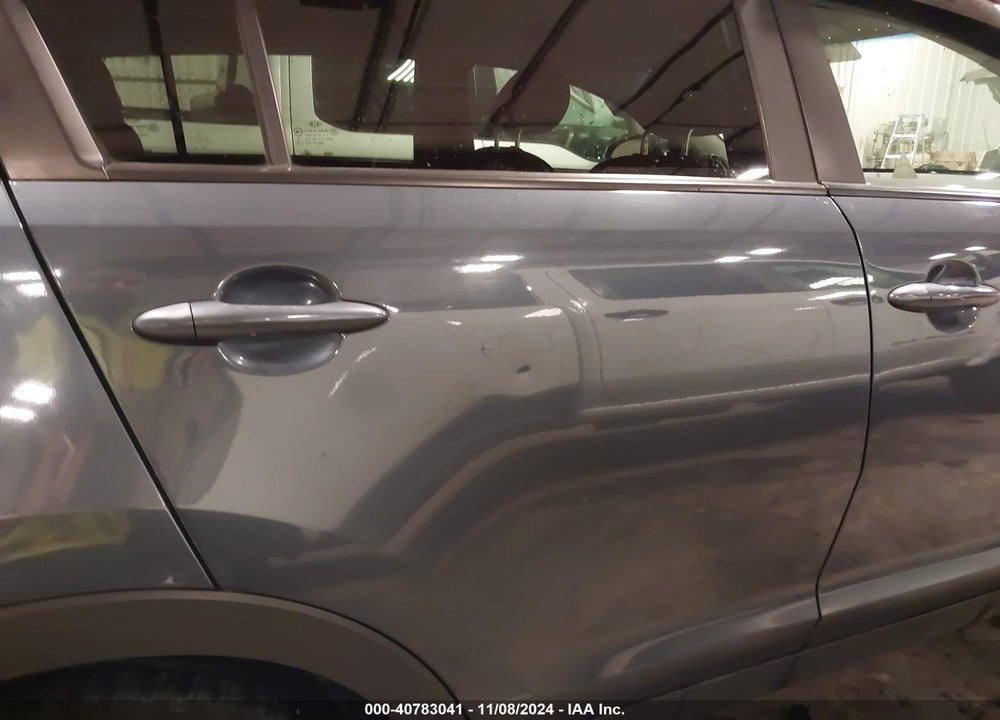 2011 KIA SPORTAGE LX VIN: KNDPBCA20B7034637