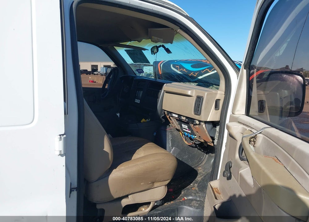2003 CHEVROLET EXPRESS VIN: 1GCHG39U831144318