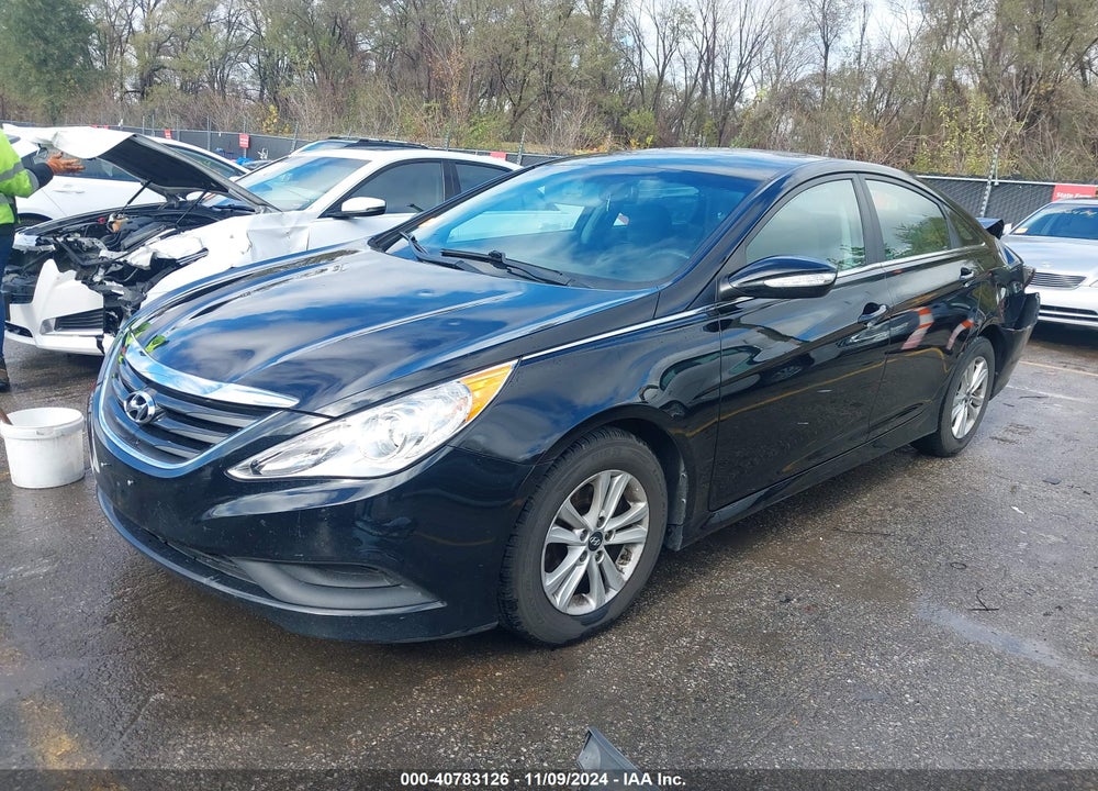 2014 HYUNDAI SONATA GLS VIN: 5NPEB4AC5EH835943