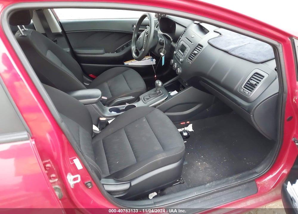 2016 KIA FORTE LX VIN: KNAFK4A64G5574982