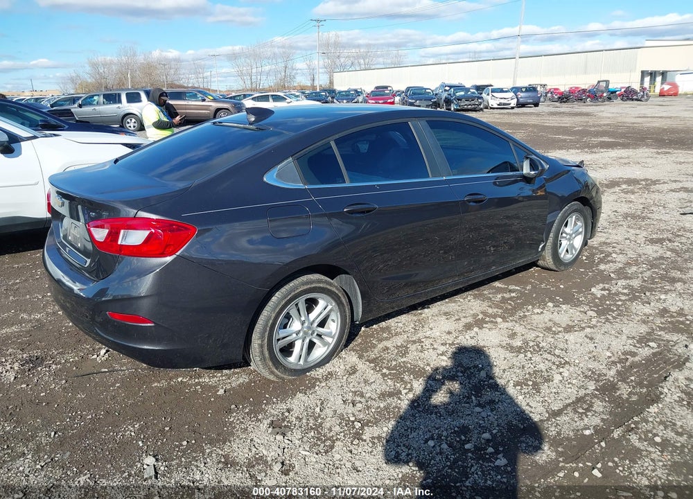2017 CHEVROLET CRUZE LT AUTO VIN: 1G1BE5SM7H7190592