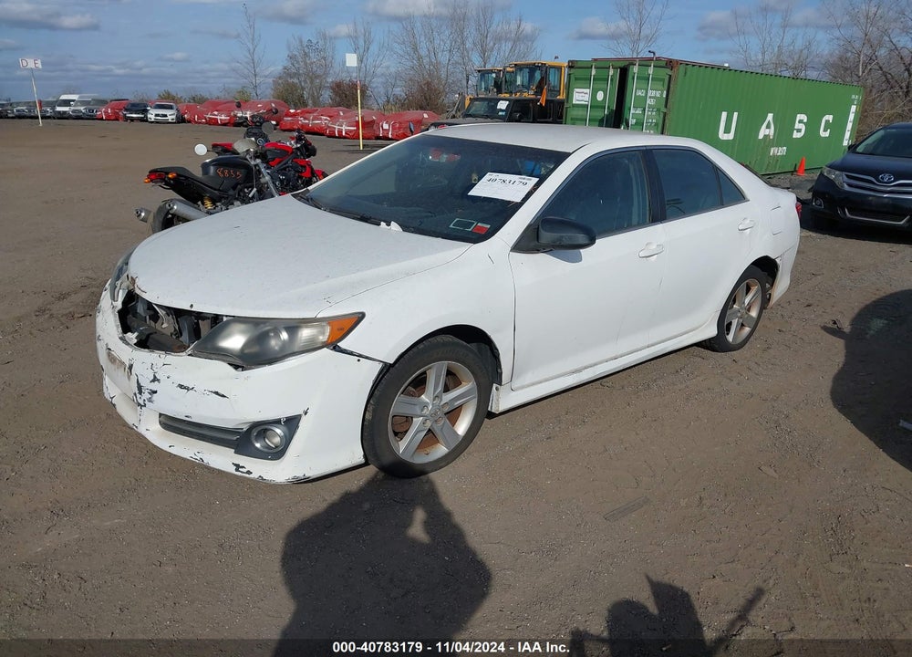 2014 TOYOTA CAMRY SE VIN: 4T1BF1FK0EU403350