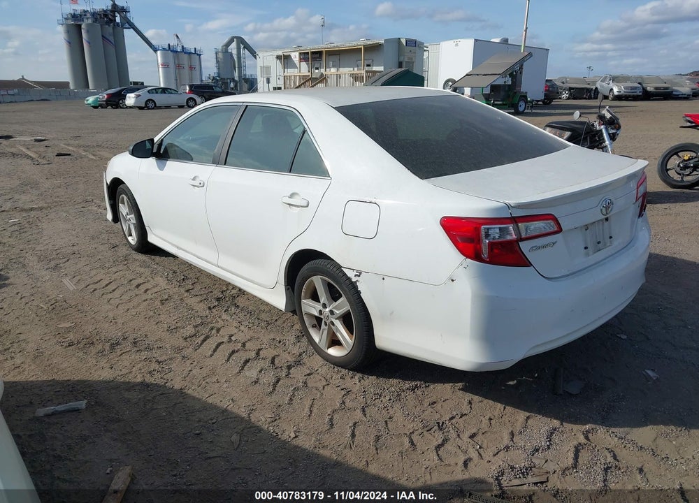 2014 TOYOTA CAMRY SE VIN: 4T1BF1FK0EU403350
