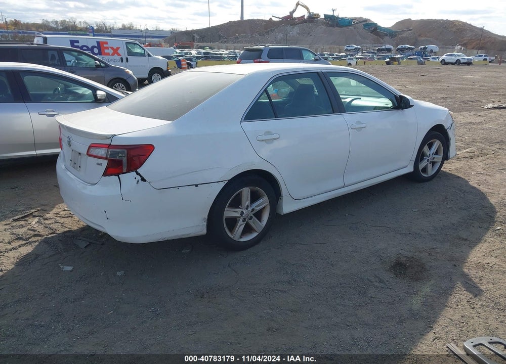 2014 TOYOTA CAMRY SE VIN: 4T1BF1FK0EU403350