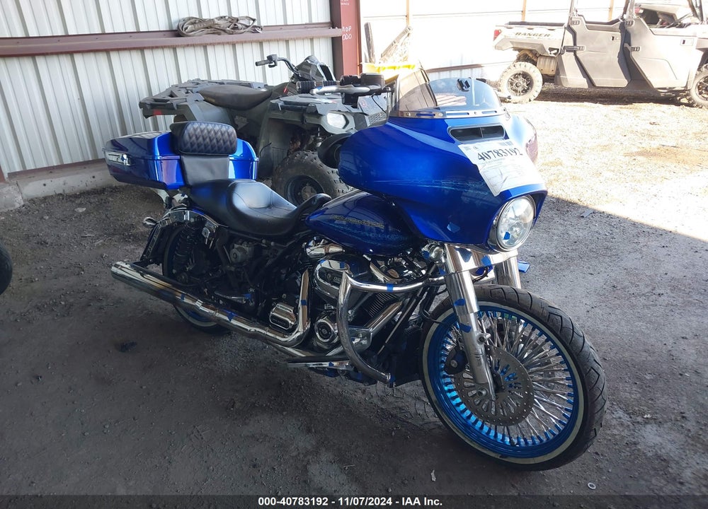 2019 HARLEY-DAVIDSON FLHX VIN: 1HD1KBC19KB608958
