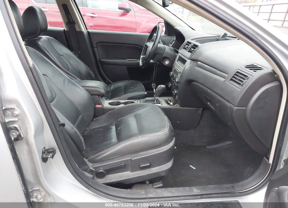 2010 FORD FUSION VIN: 3FAHP0JG1AR389832