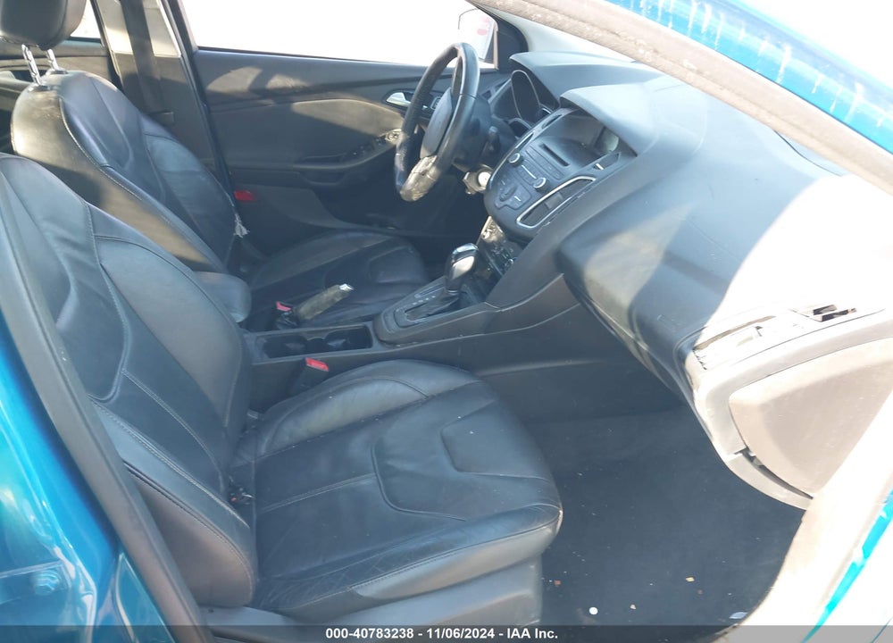 2016 FORD FOCUS SE VIN: 1FADP3F22GL386748
