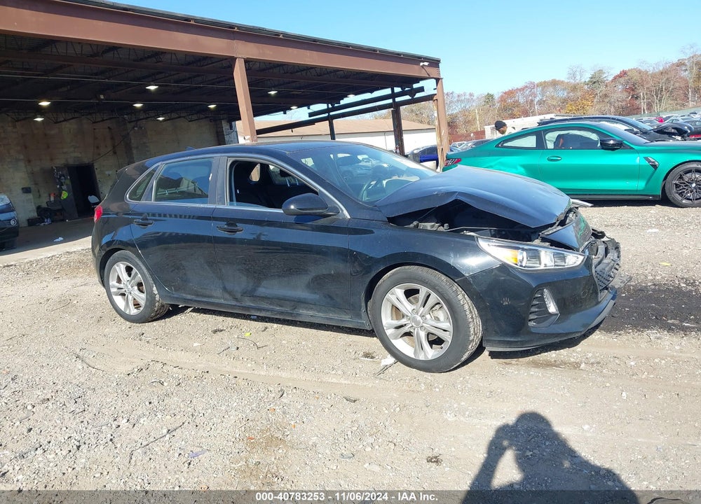 2018 HYUNDAI ELANTRA GT VIN: KMHH35LE3JU021123