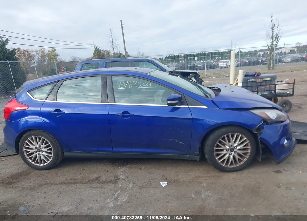 2014 FORD FOCUS TITANIUM VIN: 1FADP3N25EL298520