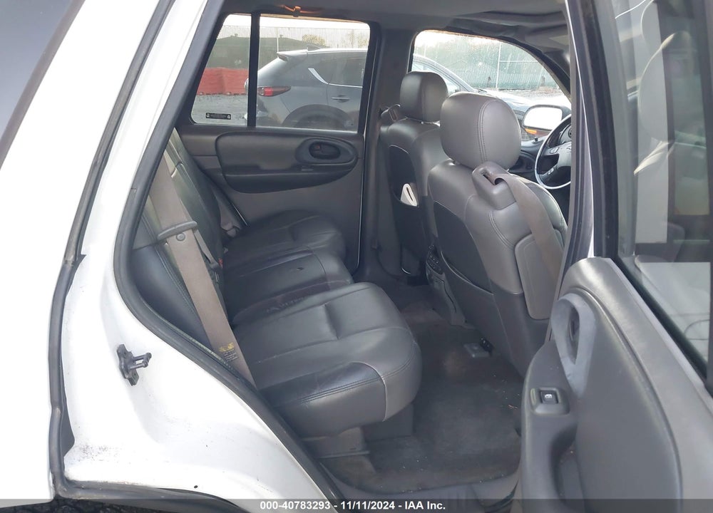 2002 CHEVROLET TRAILBLAZER LTZ VIN: 1GNDT13S422174096