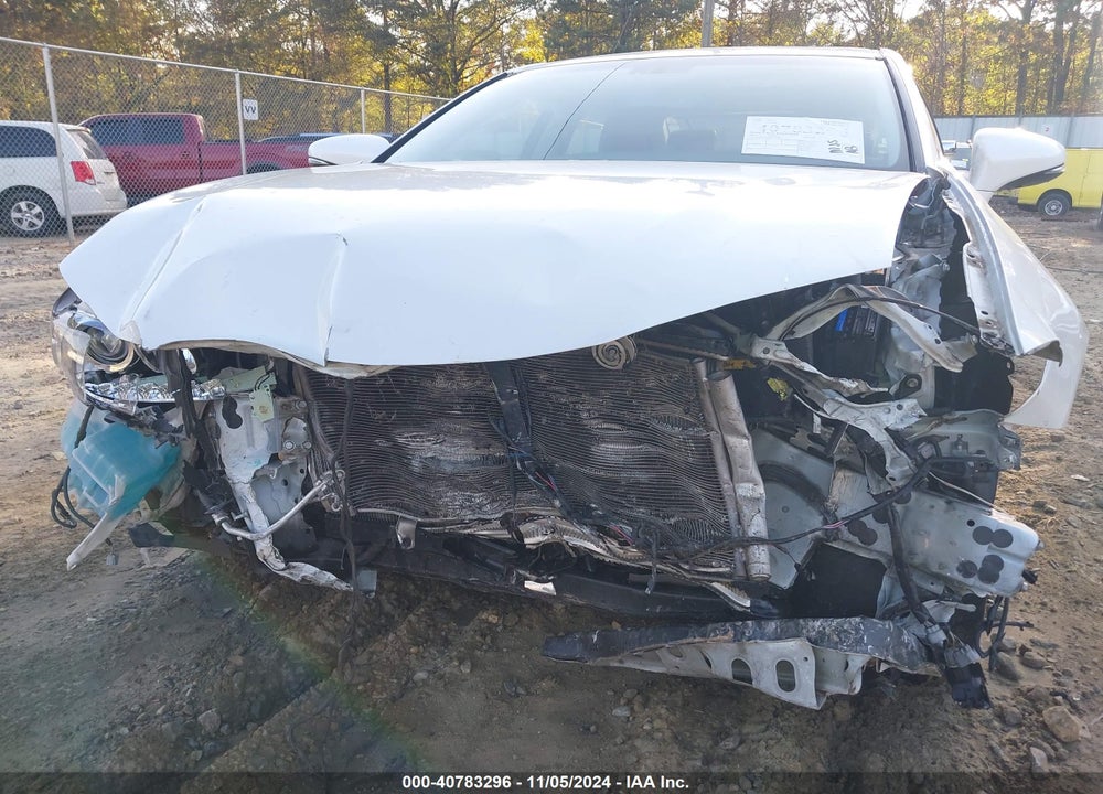 2015 LEXUS ES 350 VIN: JTHBK1GG7F2185039