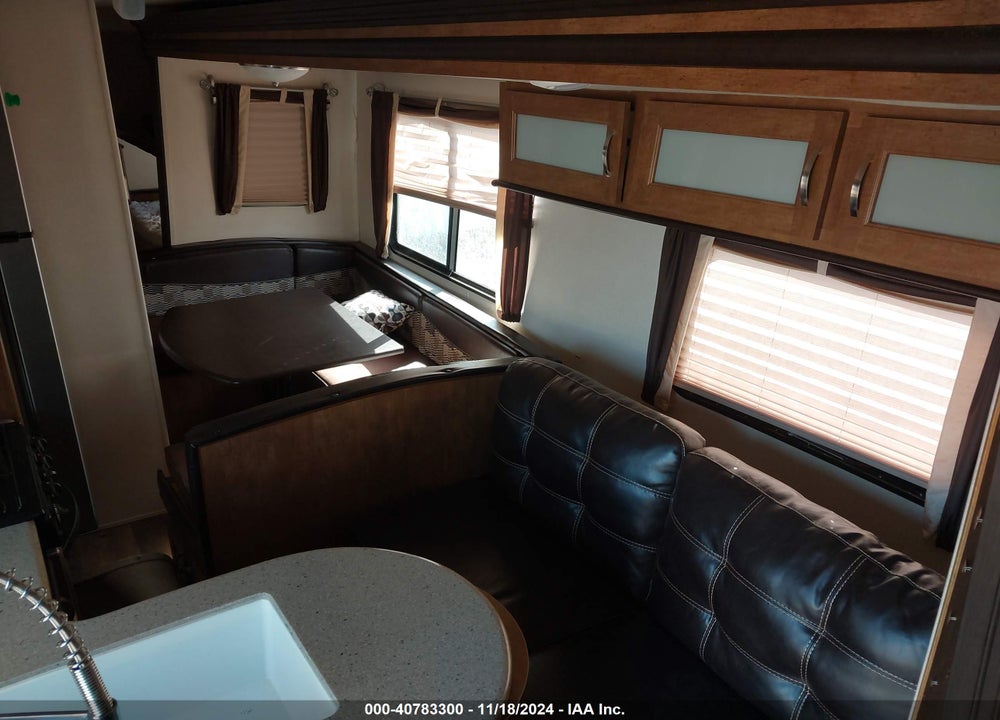2018 FORE WILDWOOD - M-27RKSS VIN: 4X4TWDF23JA262838