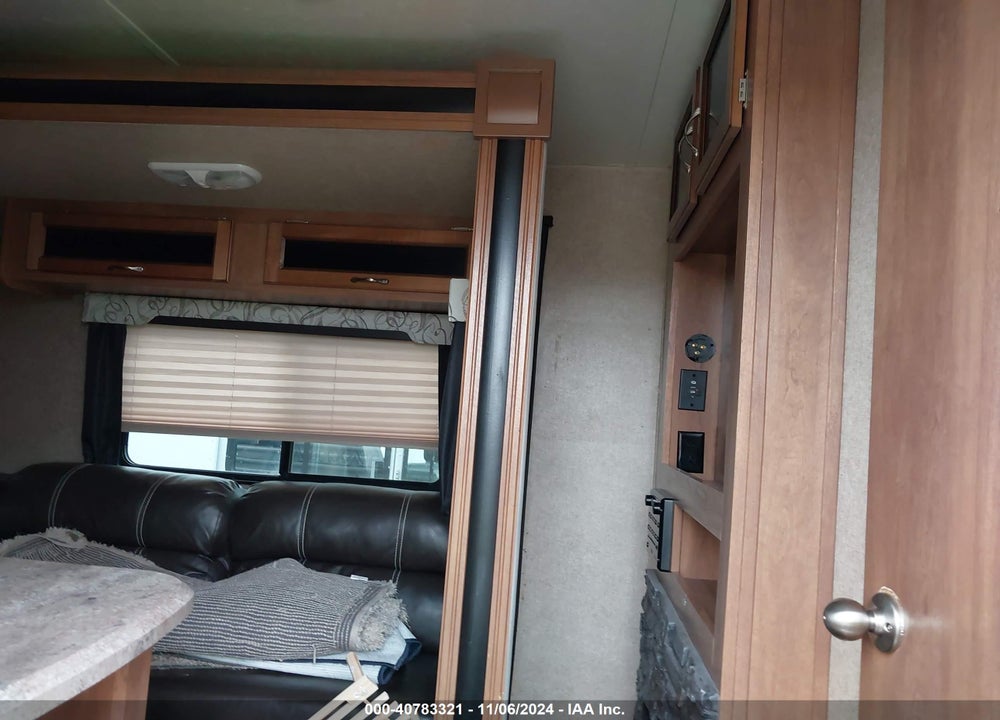 2017 COACHMEN CATALINA VIN: 5ZT2CAXB3HT009684