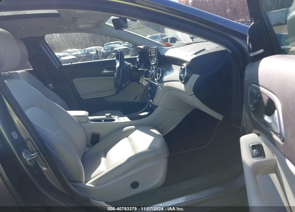 2015 MERCEDES-BENZ GLA 250 4MATIC VIN: WDCTG4GB0FJ155152