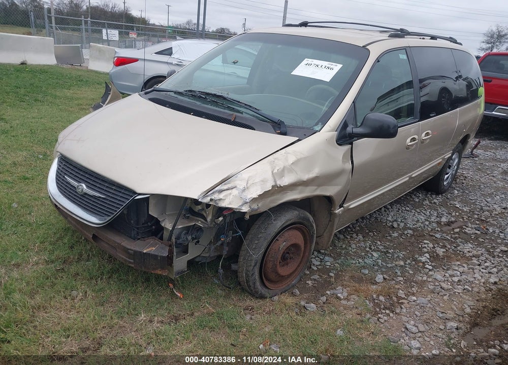 2000 CHRYSLER TOWN & COUNTRY LX VIN: 1C4GP44G4YB635781