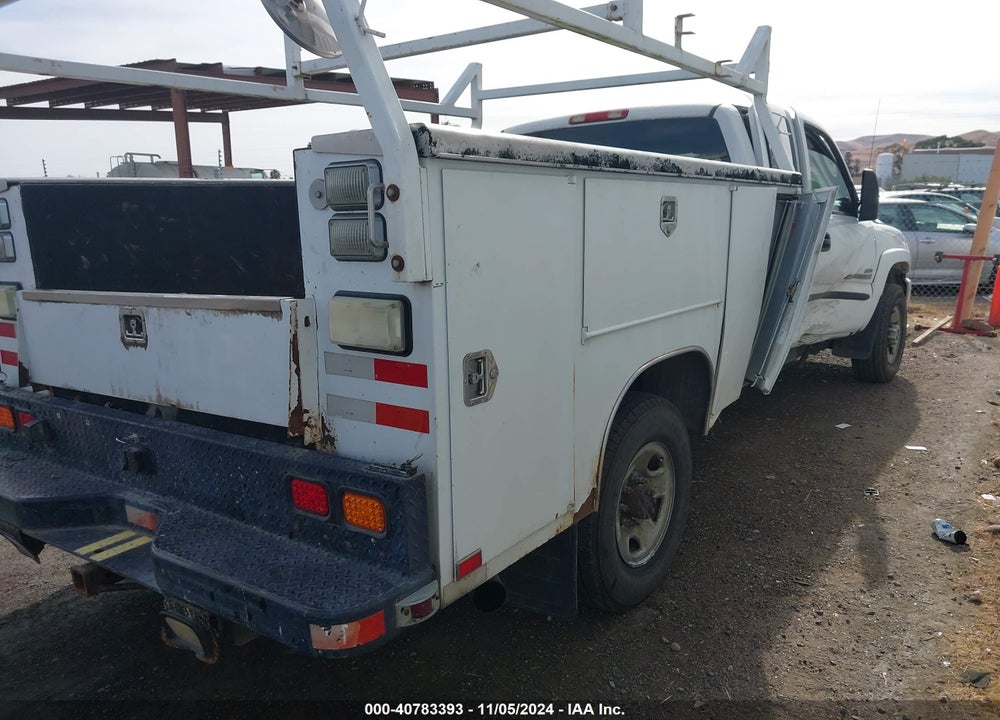 2007 GMC SIERRA 2500HD CLASSIC SLE1 VIN: 1GDHC29D07E105724